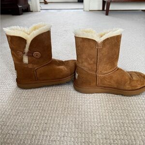UGG Kids Boots in Brown and Cream